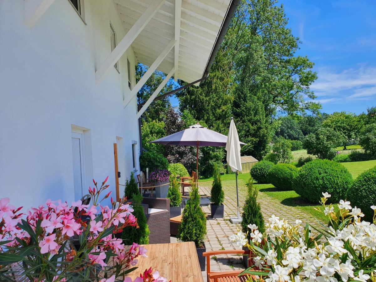 Ferienwohnung WohlfühlEckerl Tittmoning Exterior foto